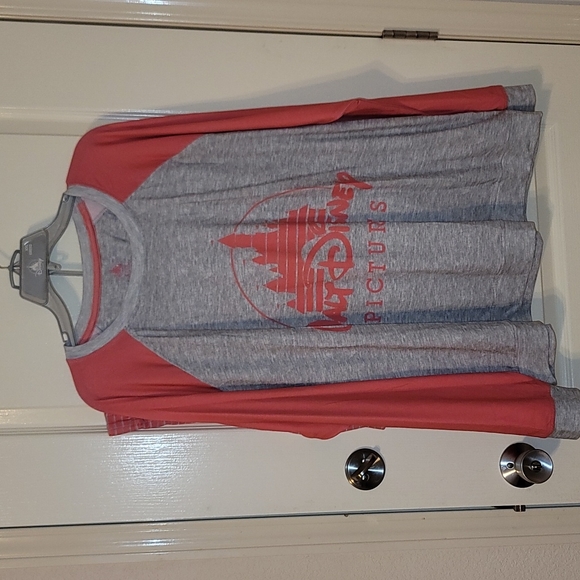 WALT DISNEY PICTURES PAJAMA SET XXL - Picture 1 of 3